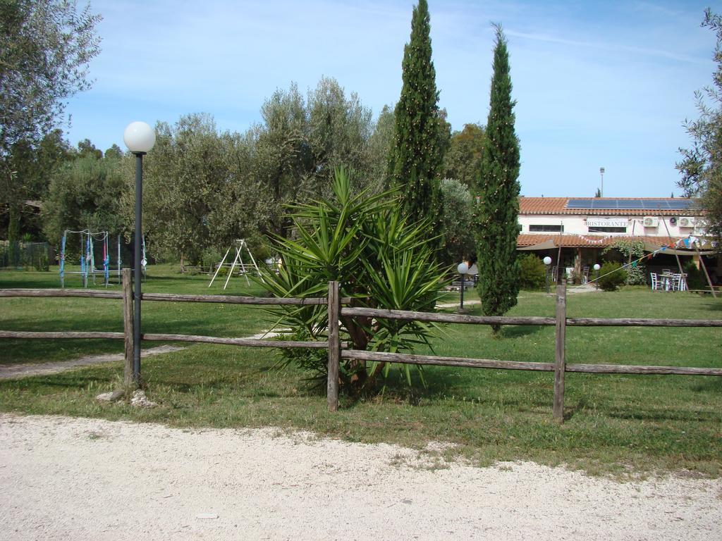 Апартаменты Il Piccolo Borgo Монтальто-ди-Кастро Экстерьер фото